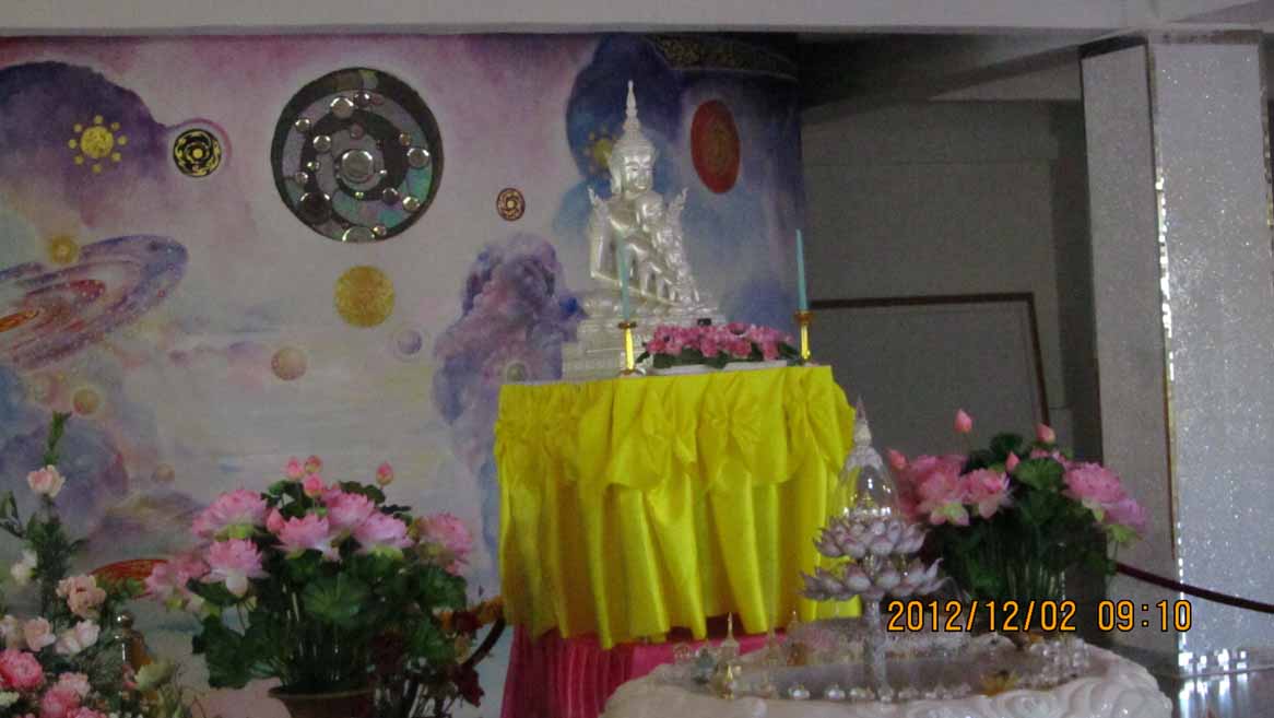 Phrathard_Phakaew 11.JPG 75.2K